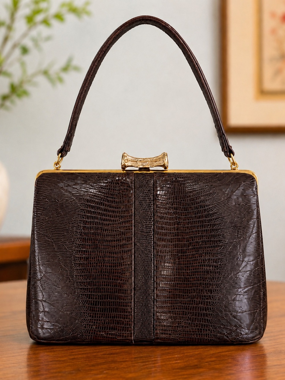 Vintage Escort Paris Brown Lizard Embossed Leather Handbag Bone Clasp Purse